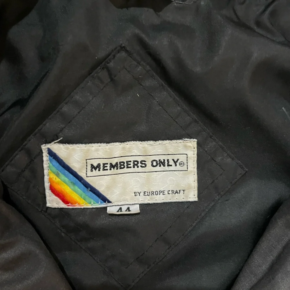Vintage 80s Members Only Classic Black Bomber Jacket - Picture 2 of 7